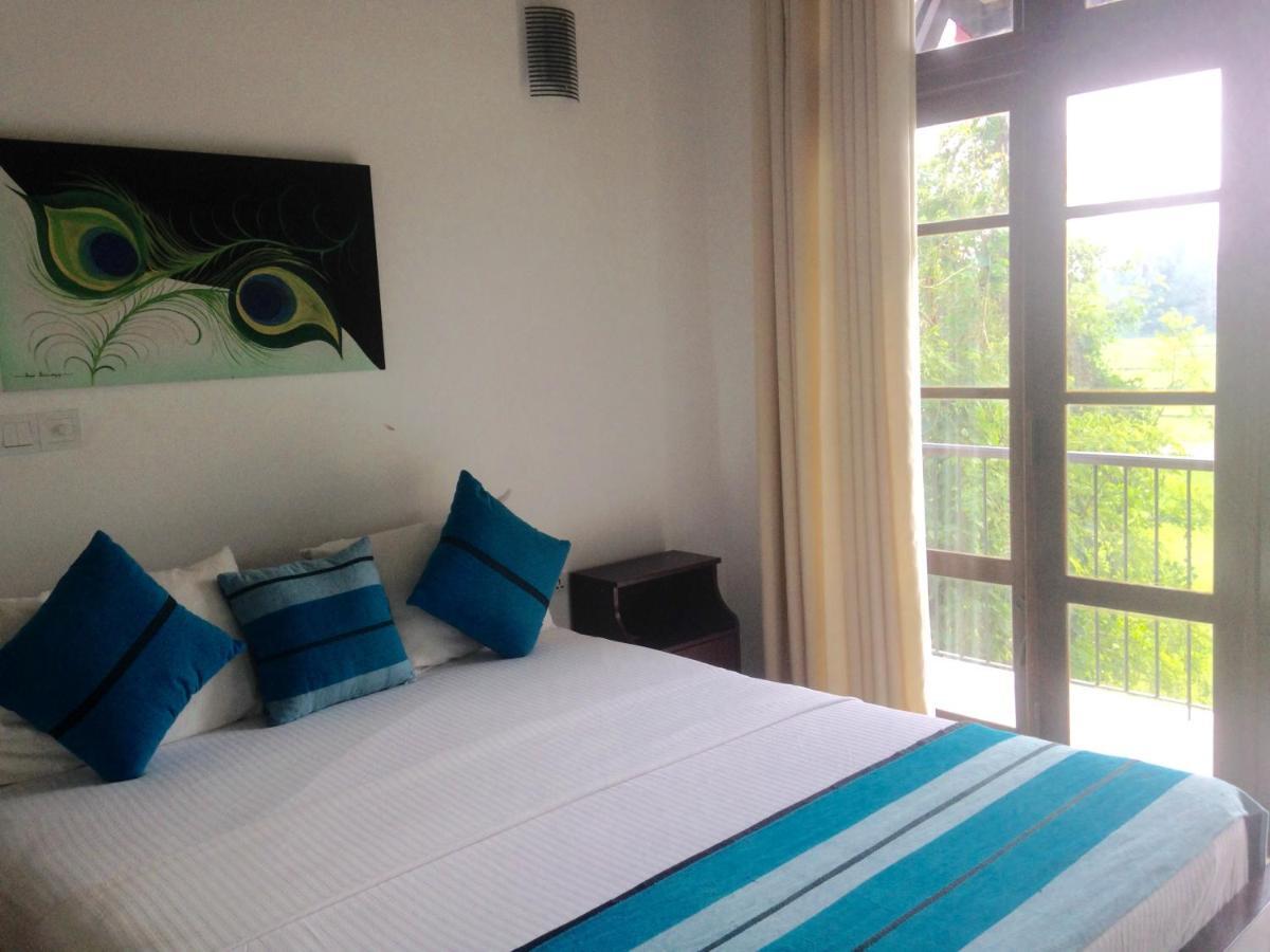 Hotel Serene View Tourist Rest à Anurâdhapura Chambre photo